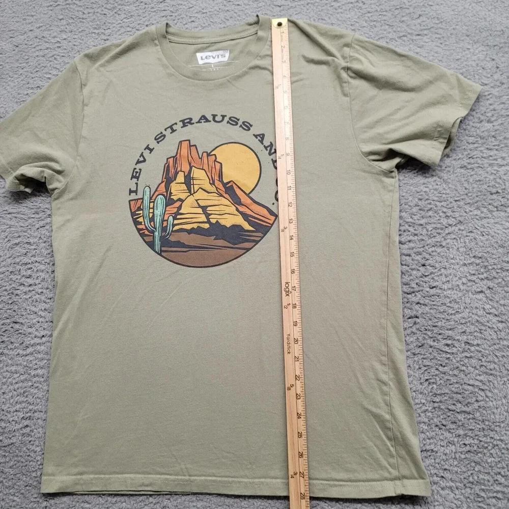 Levi's Shirt Mens Large Green Desert Plains‎ Graphic Outdoors Casual Spellout